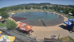Koupací jezero