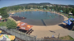 Koupací jezero
