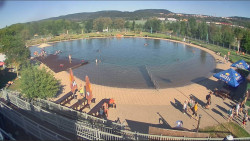 Koupací jezero