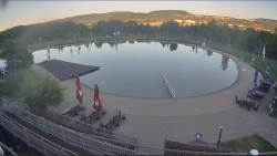 Koupací jezero