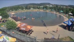 Koupací jezero