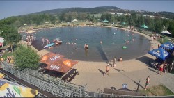 Koupací jezero