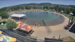 Koupací jezero