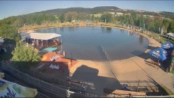 Koupací jezero