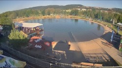 Koupací jezero