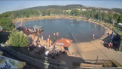 Koupací jezero