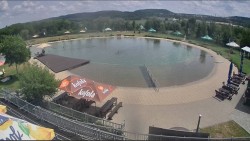 Koupací jezero