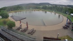 Koupací jezero