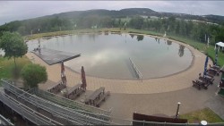 Koupací jezero