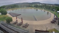 Koupací jezero