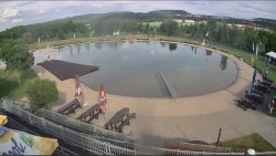 Koupací jezero