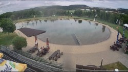 Koupací jezero