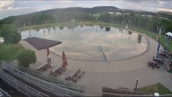 Koupací jezero