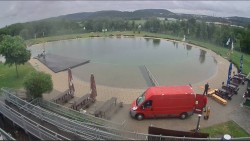 Koupací jezero