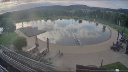 Koupací jezero