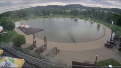 Koupací jezero