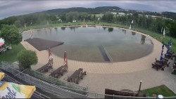 Koupací jezero