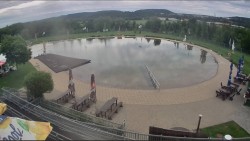 Koupací jezero
