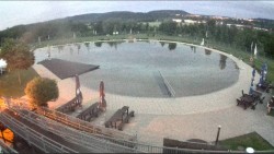 Koupací jezero