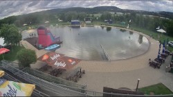 Koupací jezero