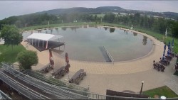 Koupací jezero