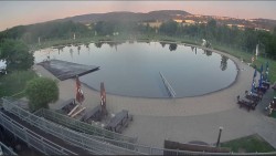 Koupací jezero