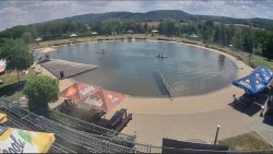 Koupací jezero
