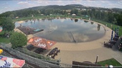 Koupací jezero