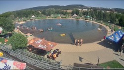 Koupací jezero