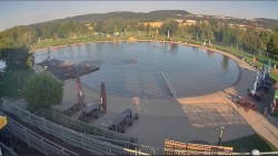 Koupací jezero