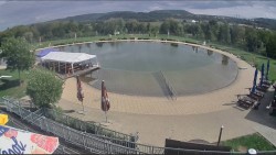 Koupací jezero