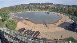 Koupací jezero