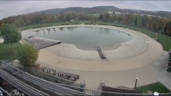 Koupací jezero