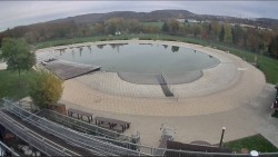 Koupací jezero