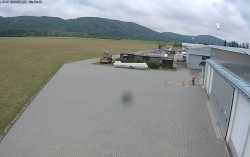 Powierzchnia lotniska, Helfštýn