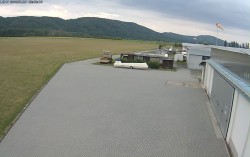 Powierzchnia lotniska, Helfštýn