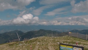 Lyžařský areál Jasná - Chopok panorama, Vysoké Tatry - 18.7.2026 v 13:45 Lyžařský areál Jasná - Chopok panorama, Vysoké Tatry - 18.7.2026 v 13:45