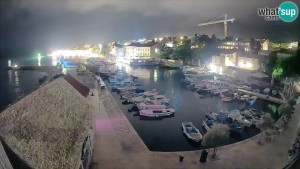 Město Bol - Přístav Bol, Vidova gora - 16.5.2026 v 03:30 Město Bol - Přístav Bol, Vidova gora - 16.5.2026 v 03:30