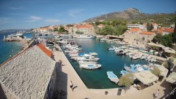 Port of Bol, Vidova Gora