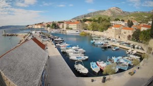 Stadt Bol - Hafen Bol, Vidova Gora - 30.10.2026 v 10:45 Stadt Bol - Hafen Bol, Vidova Gora - 30.10.2026 v 10:45
