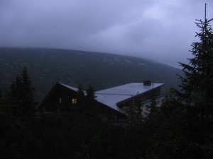 Elbe-Chalet - Elbe Chalet, Schneegruben, Hohes Rad - 16.6.2026 v 21:45 Elbe-Chalet - Elbe Chalet, Schneegruben, Hohes Rad - 16.6.2026 v 21:45