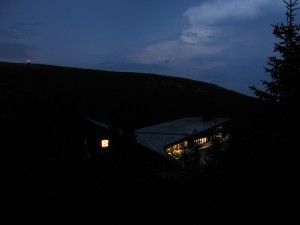 Elbe-Chalet - Labská bouda, Sněžné jámy, Vysoké kolo - 31.7.2026 v 21:45 Elbe-Chalet - Labská bouda, Sněžné jámy, Vysoké kolo - 31.7.2026 v 21:45