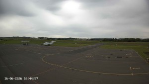 Flughafen Příbram - Fahrweg C, Tankstelle, Start- und Landebahn - 16.6.2026 v 16:45 Flughafen Příbram - Fahrweg C, Tankstelle, Start- und Landebahn - 16.6.2026 v 16:45