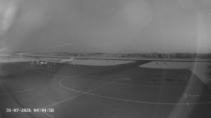 Letiště Příbram - Pojezdová dráha C, benzinová stanice, runway - 31.7.2026 v 04:45 Letiště Příbram - Pojezdová dráha C, benzinová stanice, runway - 31.7.2026 v 04:45