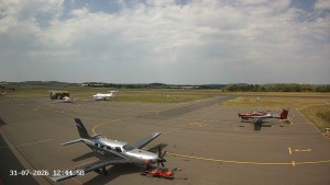 Letiště Příbram - Pojezdová dráha C, benzinová stanice, runway - 31.7.2026 v 12:45 Letiště Příbram - Pojezdová dráha C, benzinová stanice, runway - 31.7.2026 v 12:45
