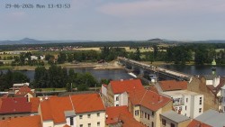 České středohoří, Labe, Zámek