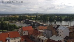 České středohoří, Labe, Zámek