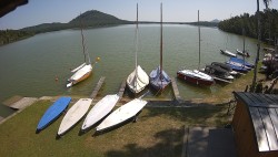 Máchovo jezero, Borný, Bezděz
