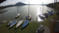 Máchovo jezero, Borný, Bezděz