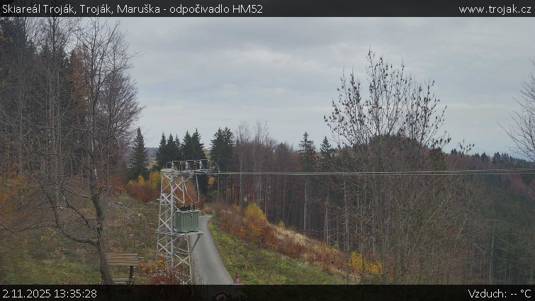 Skiareál Troják - Troják, Maruška - odpočivadlo HM52 - 2.11.2025 v 13:35 Skiareál Troják - Troják, Maruška - odpočivadlo HM52 - 2.11.2025 v 13:35